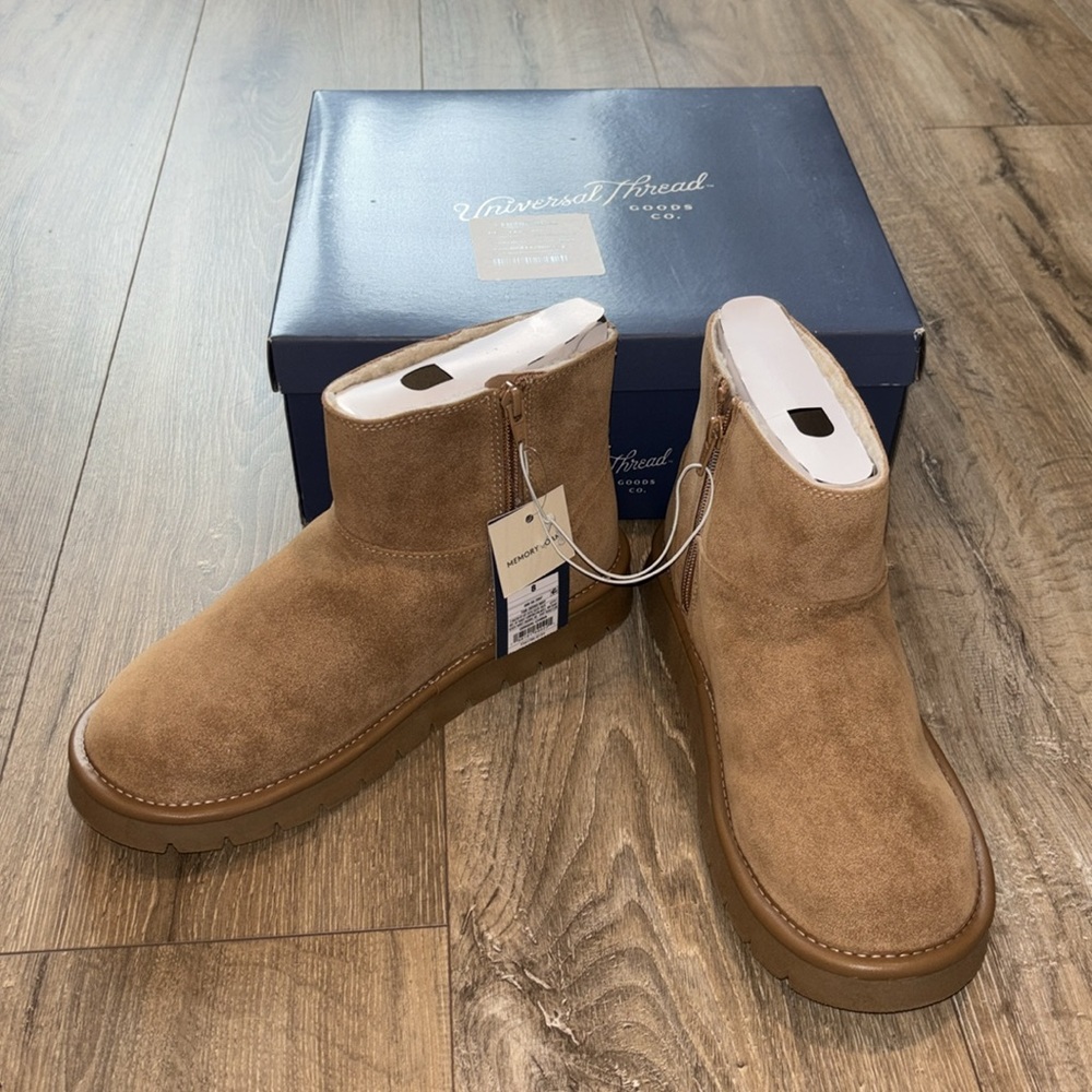 Universal Thread Suede Booties